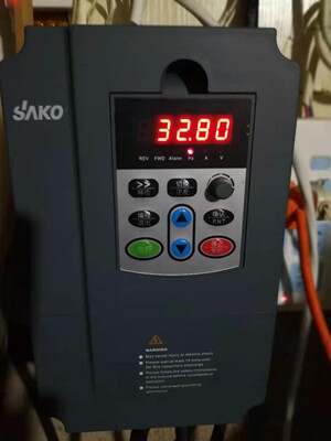 “打磨拋光機應用變頻技術實現自動化”